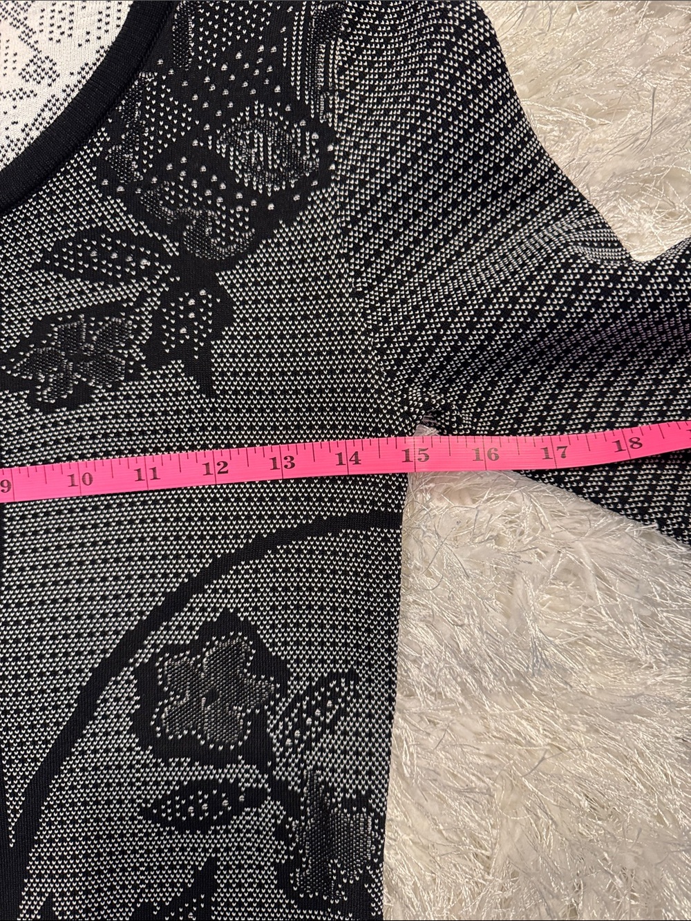 Elegant Black and Gray Floral Knit Dress - Picture 8 of 10